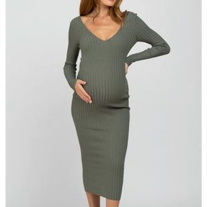 Light olive v neck fitted long sleeve maternity dress